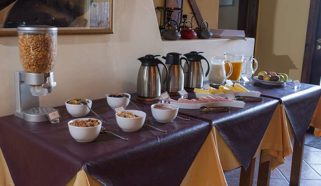Desayuno Elpuma Chalten Santacruz Argentina Hotel El Puma Santa Cruz